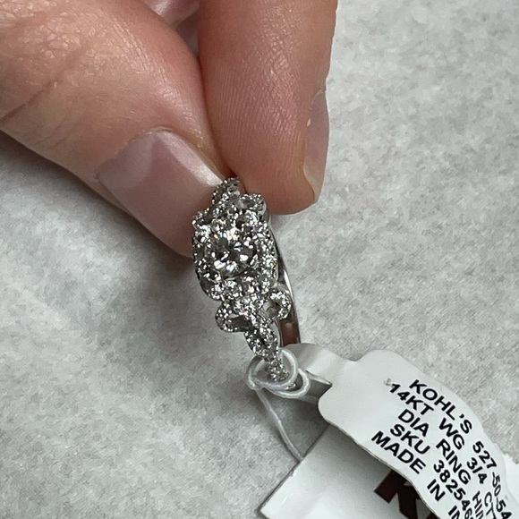 Vera Wang 14KT WG 3/4 CTTW Diamond Ring HI/I1 - Picture 11 of 12